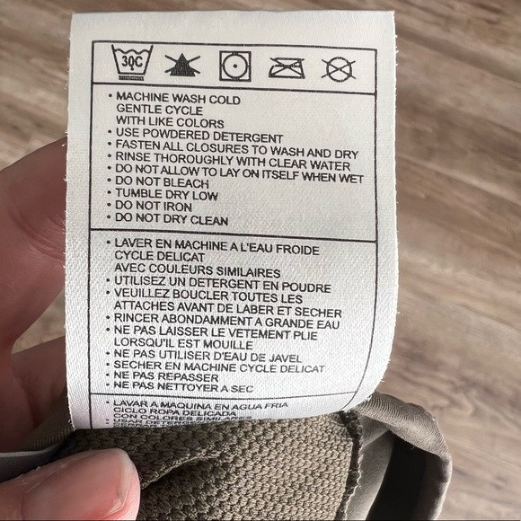 Nike ACG vented hiking short size 14 - Picture 10 of 12